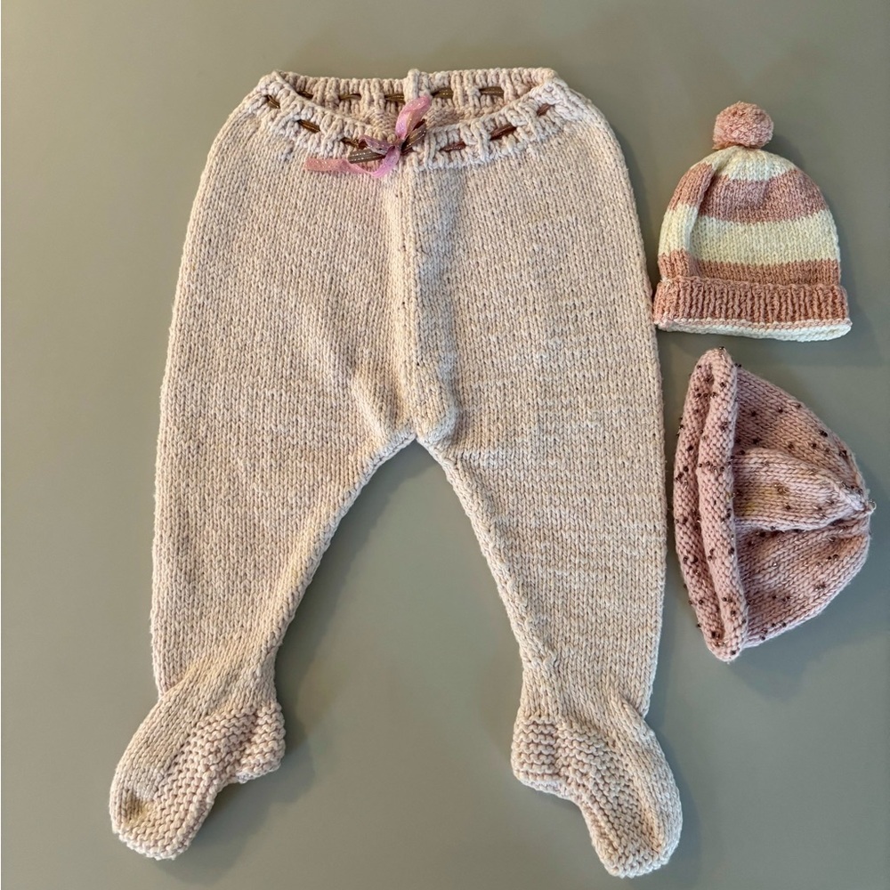 Pale dusty pink Hand Knit Baby footie pants ribbon adjusts- 2 matching hats-NB